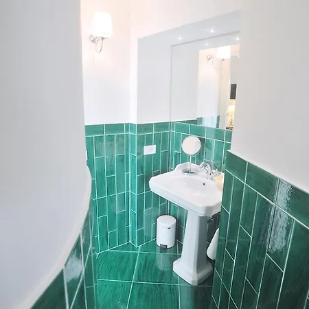 Core Amalfitano Oda ve Kahvaltı